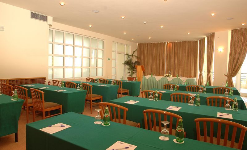 Hotel Minos Mare Royal à Platanias Extérieur photo